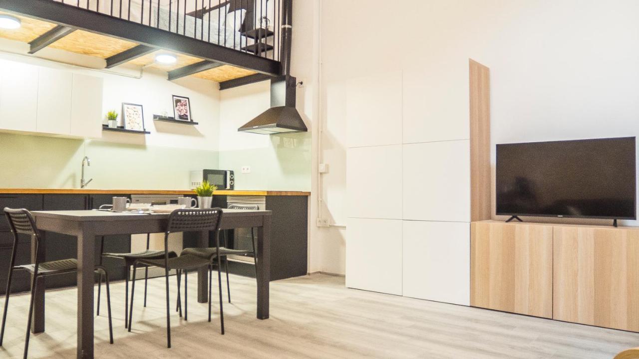 Amplio Apartamento Con Bicicletas Apartment Valencia Bagian luar foto